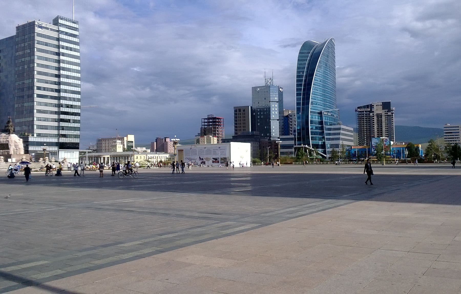 Улаанбаатар хотын Сүхбаатарын талбай